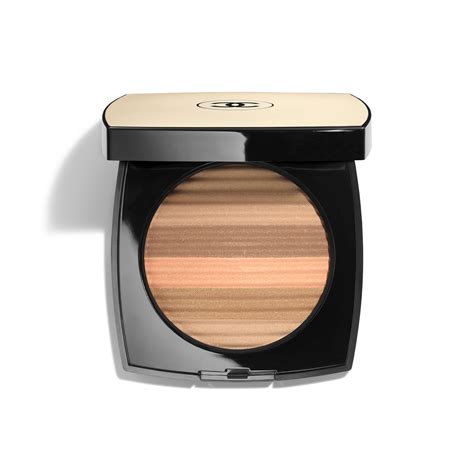 chanel healthy glow luminous powder|Chanel les beiges bronzer powder.